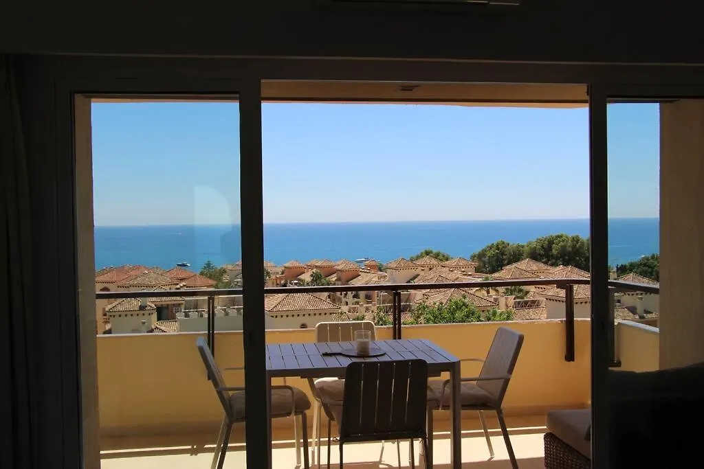 Apartamento En Elviria Con Vistas Al Mar location